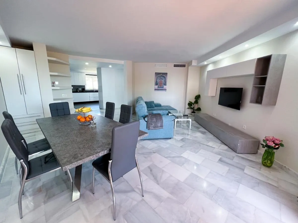 Luxury Three Bedroom Apartment At Estepona